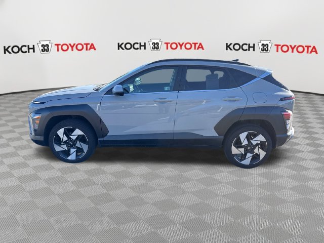 Used 2025 Hyundai Kona Limited AWD/4WD image 4