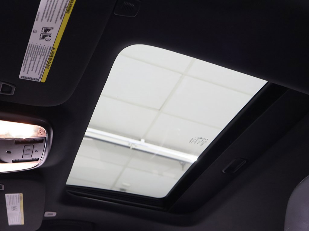 Used 2021 Jeep Grand Cherokee Limited image 22