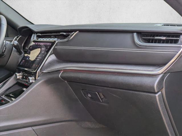 Used 2022 Jeep Grand Cherokee L Overland image 18