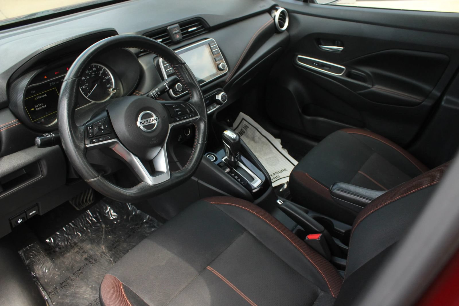 Used 2020 Nissan Versa SR FWD image 12