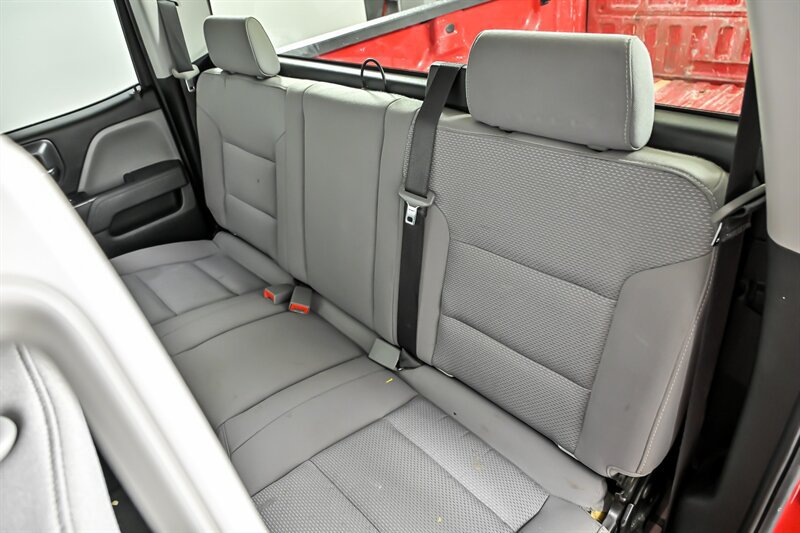 Used 2019 GMC Sierra 1500 Limited w/ Sierra Convenience Package RWD image 16