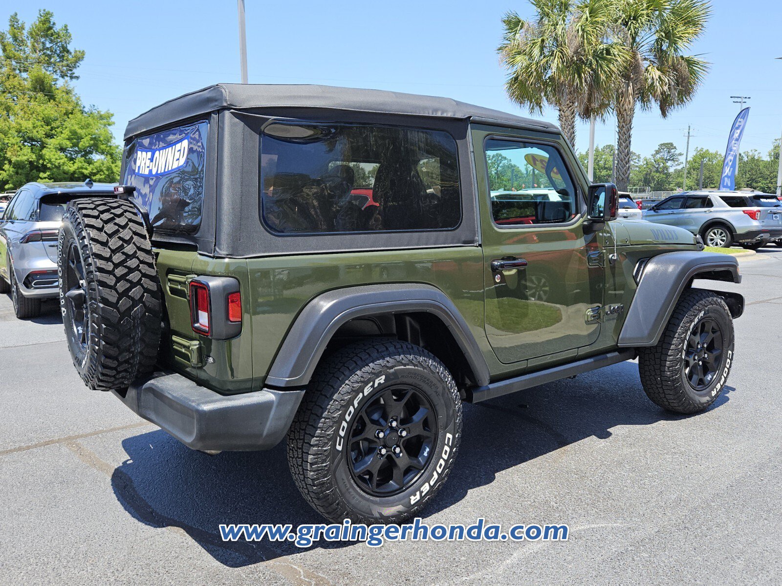 Used 2021 Jeep Wrangler Sport AWD/4WD image 5