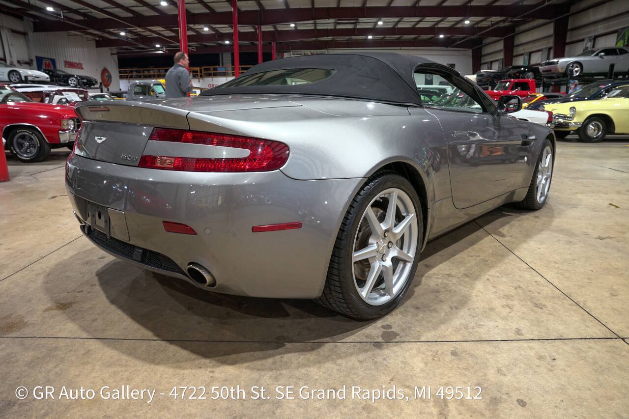 Used 2007 Aston Martin V8 Vantage Roadster RWD image 24