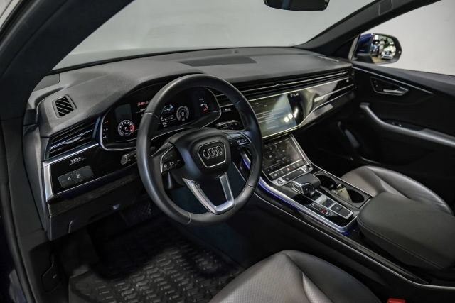 Used 2021 Audi Q8 Premium Plus w/ Premium Plus Package AWD/4WD image 4