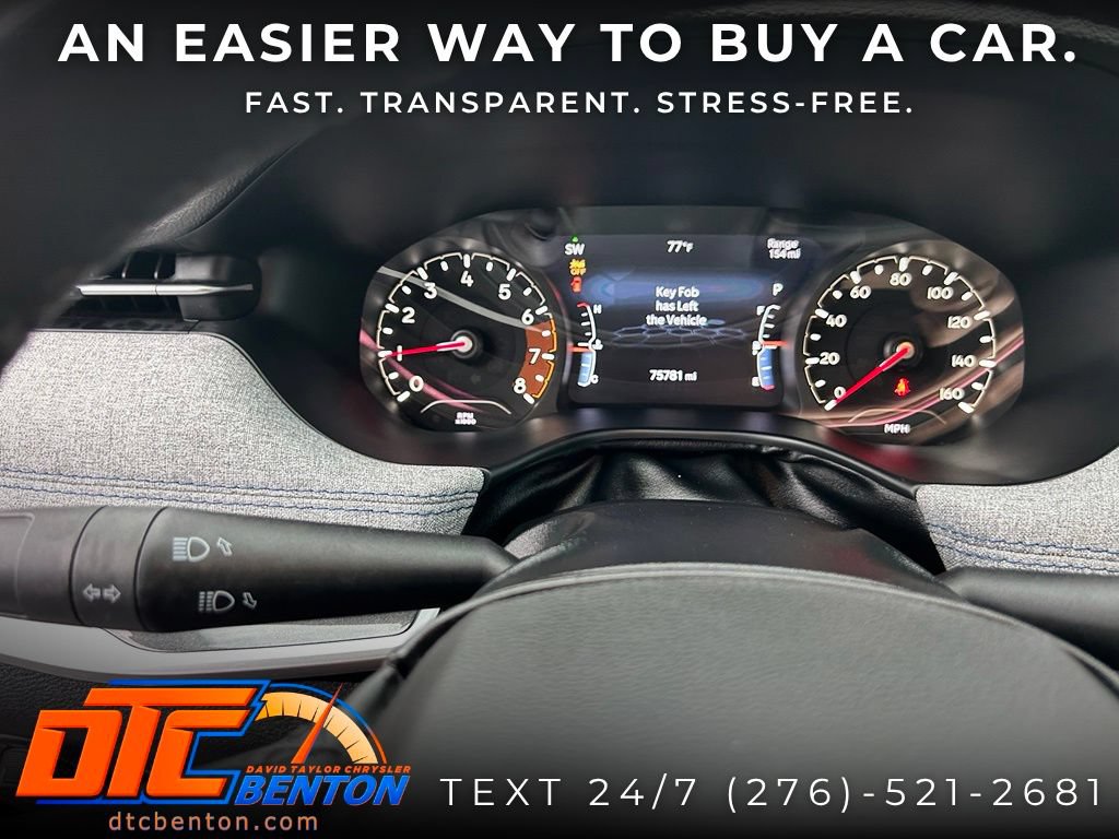Used 2024 Jeep Compass Latitude AWD/4WD image 20