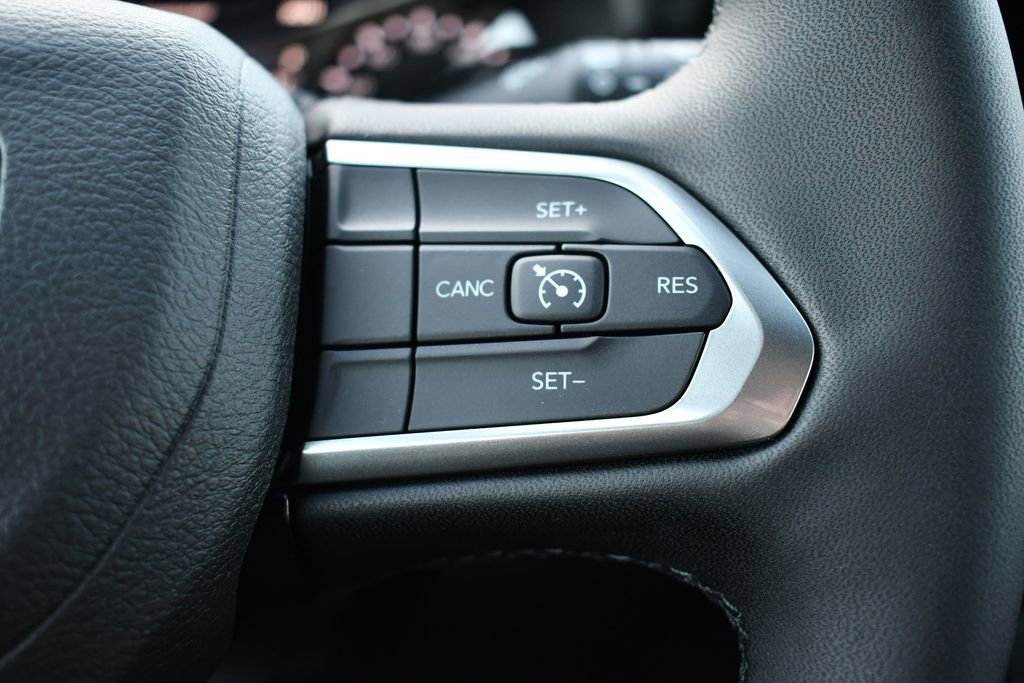 New 2026 Jeep Compass Latitude image 16