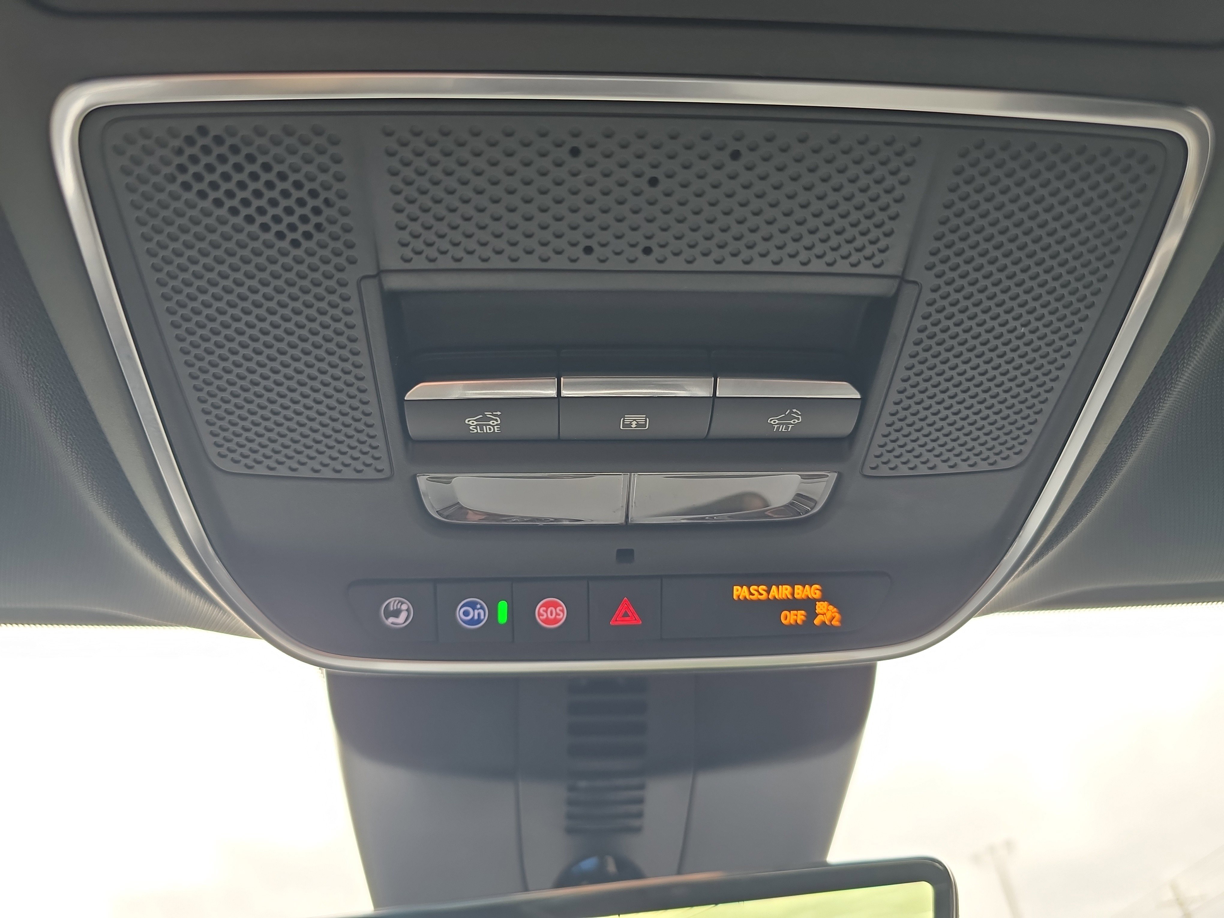 New 2026 Chevrolet Traverse High Country w/ LPO, Floor Liner Package image 35