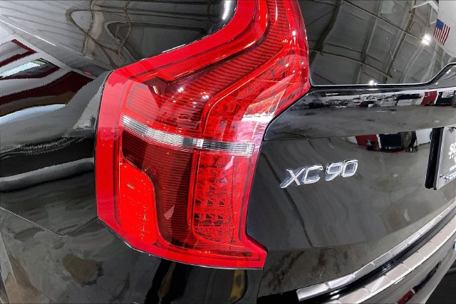 Used 2020 Volvo XC90 T8 Momentum w/ Protection Package Premier AWD/4WD image 33