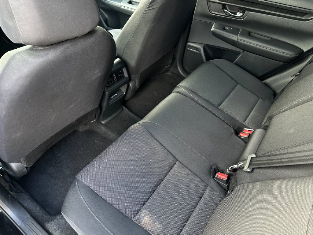 Used 2025 Honda CR-V EX image 11