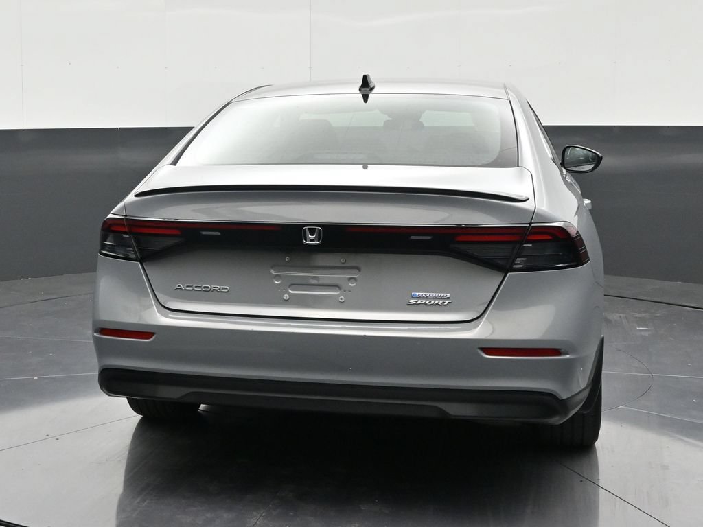 Used 2025 Honda Accord Sport image 4