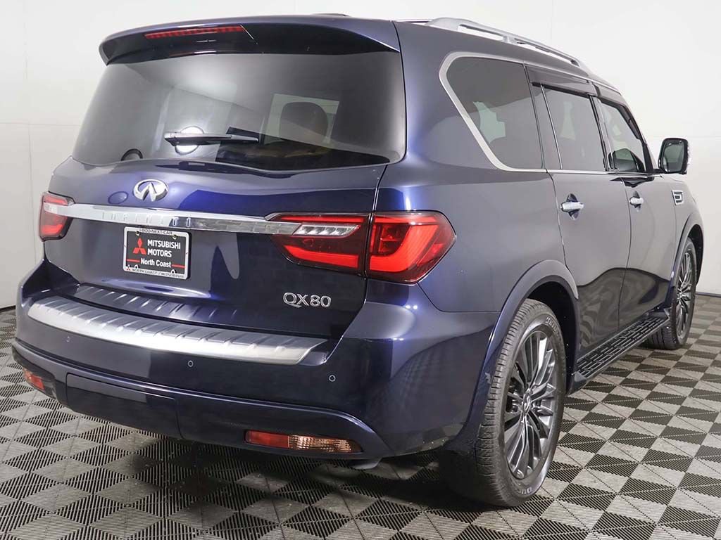 Used 2023 INFINITI QX80 Sensory w/ Cargo Package AWD/4WD image 16