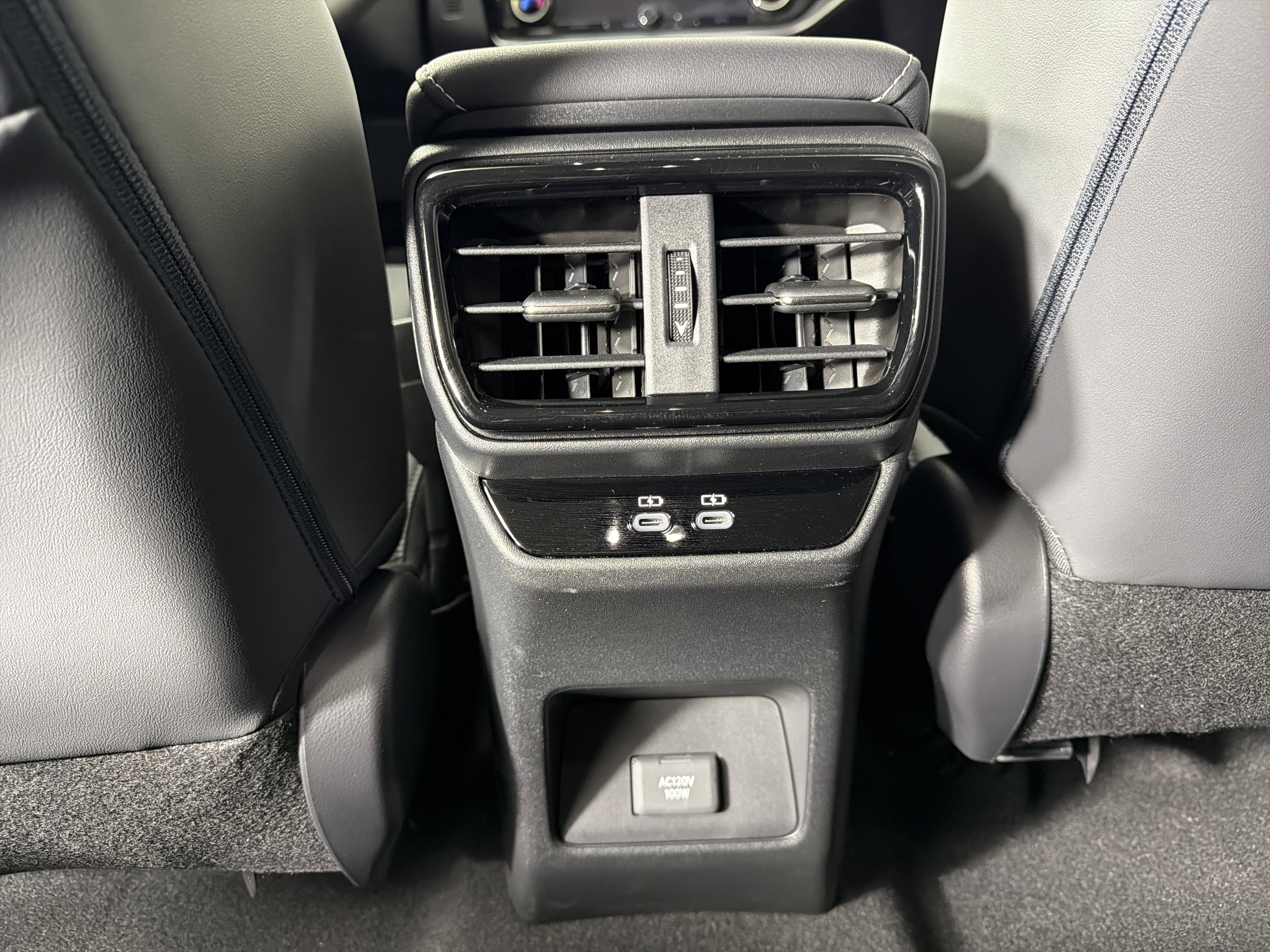 Used 2025 Lexus RZ 450e w/ Accessory Package (2T) AWD/4WD image 22