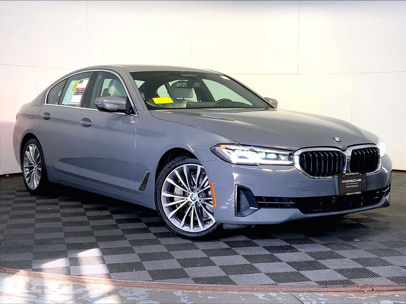 Used 2021 BMW 540i xDrive w/ Premium Package AWD/4WD image 9