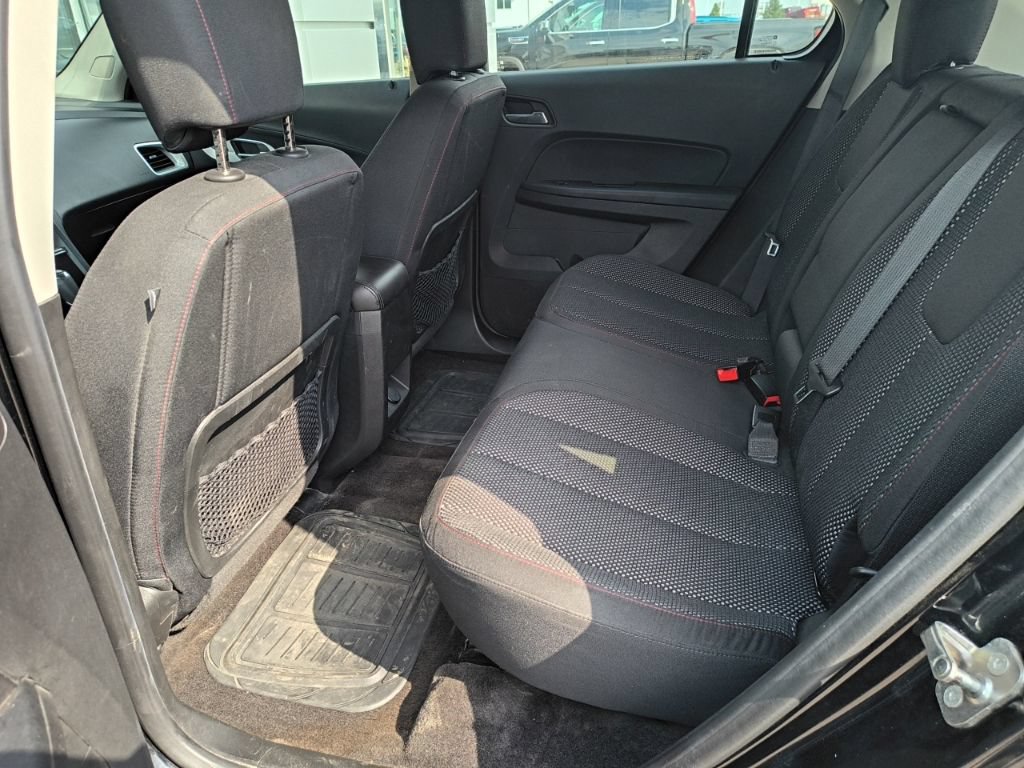 Used 2016 Chevrolet Equinox LS FWD image 14