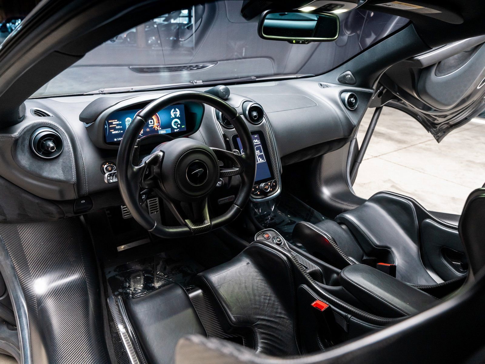 Used 2019 McLaren 600LT RWD image 41