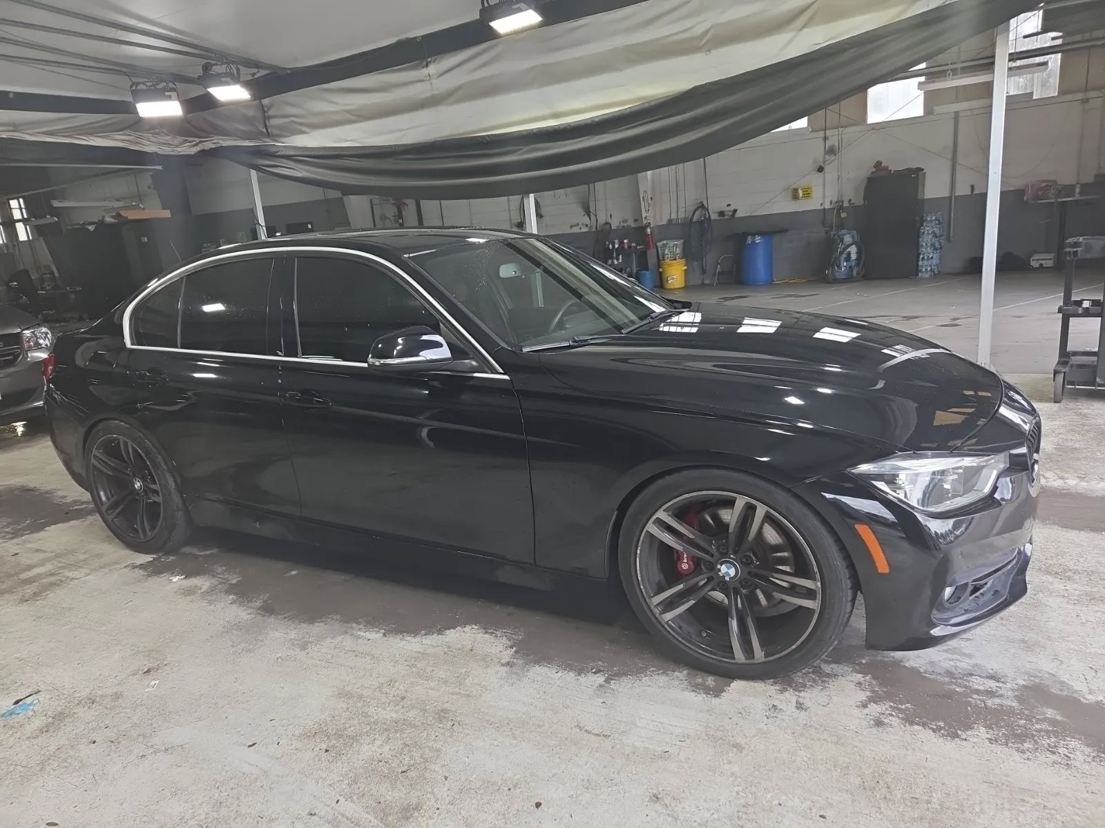 Used 2017 BMW 340i xDrive Sedan w/ Driver Assistance Package AWD/4WD image 7
