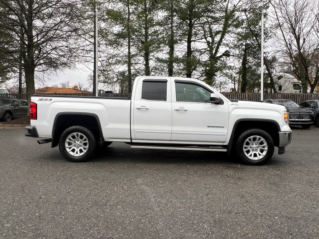 Used 2015 GMC Sierra 1500 SLE w/ SLE Value Package image 8