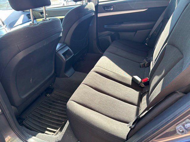 Used 2014 Subaru Outback 2.5i Premium w/ Moonroof Package AWD/4WD image 14