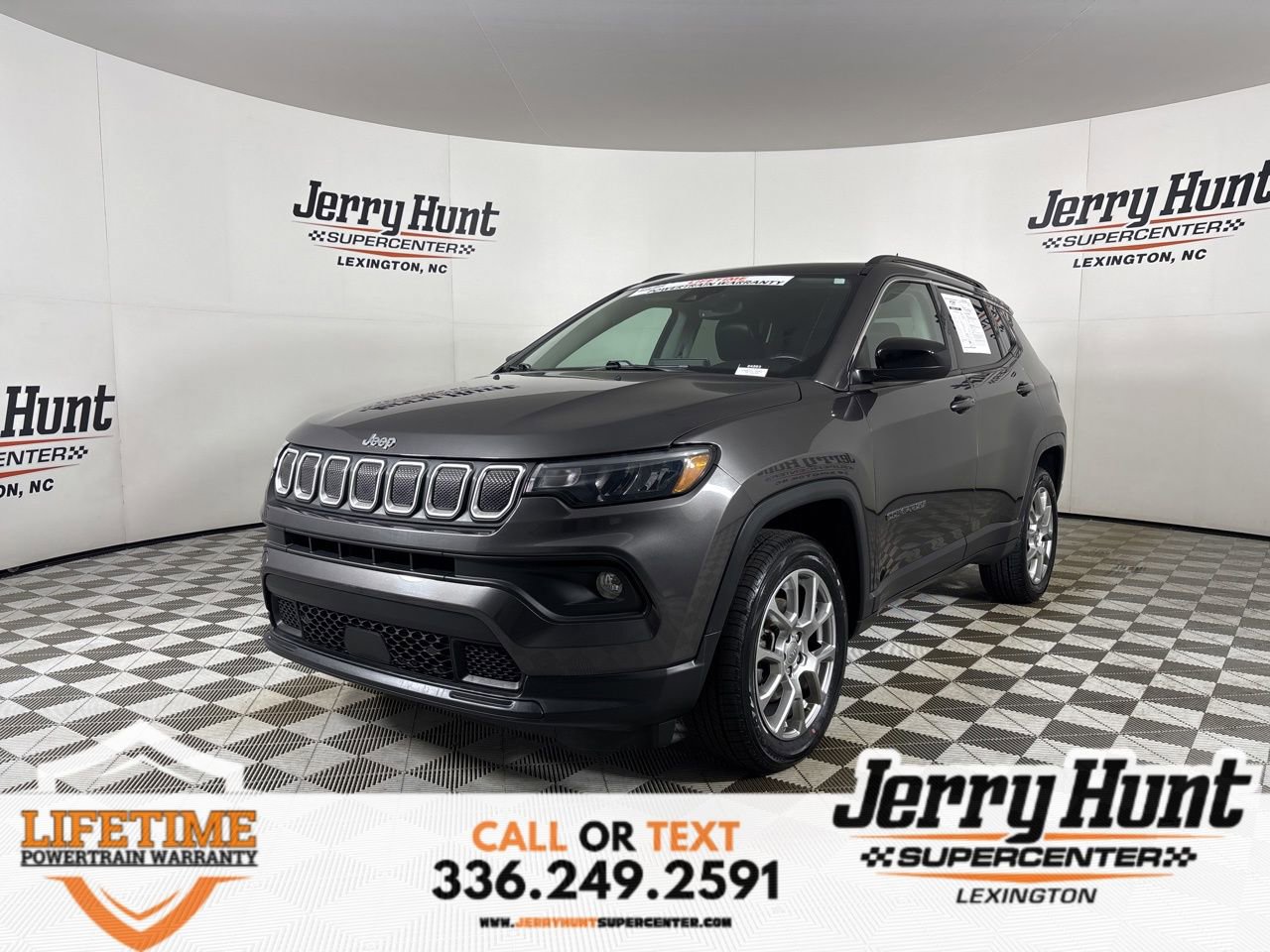 Used 2022 Jeep Compass Latitude w/ Sun and Sound Group