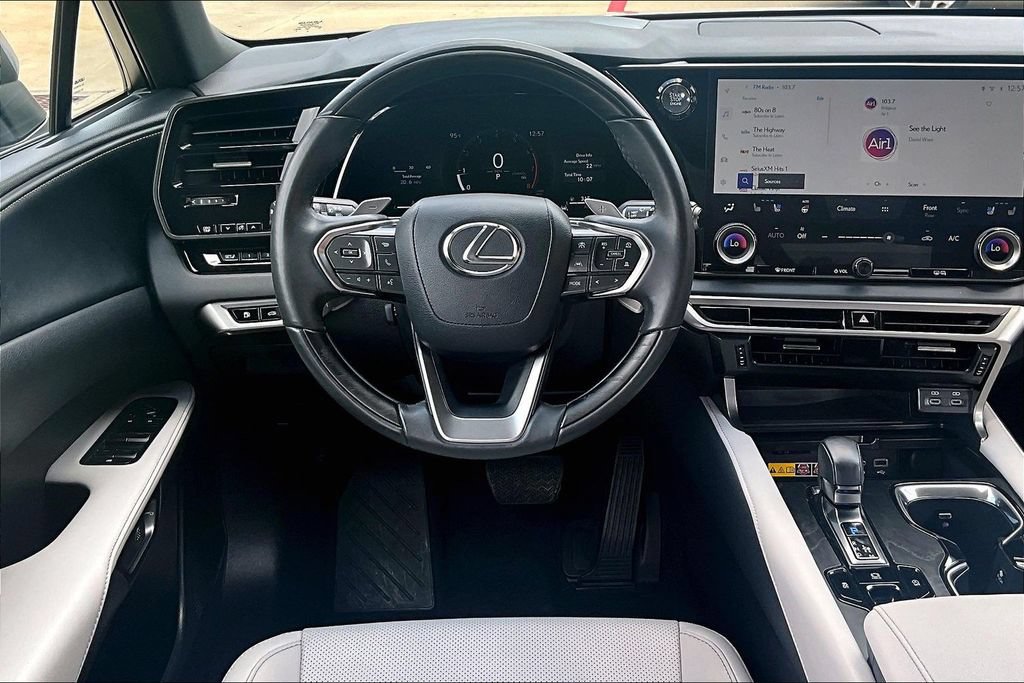 Used 2025 Lexus RX 350 Premium FWD image 7