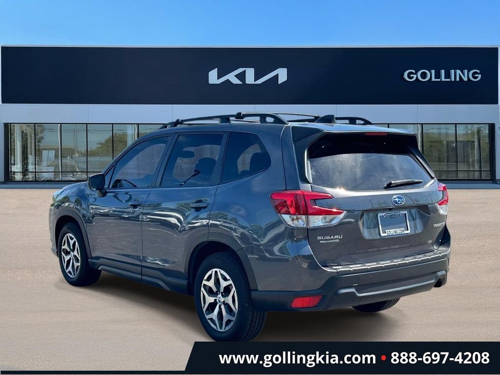 Used 2024 Subaru Forester Premium AWD/4WD image 4