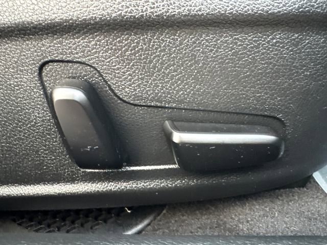 Used 2023 Kia Stinger GT-Line w/ Sun & Sound Package image 39