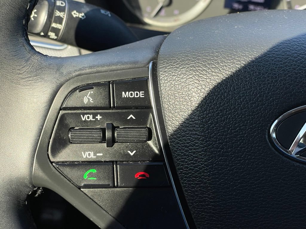 Used 2017 Hyundai Sonata Sport w/ Value Edition Package 02 FWD image 15