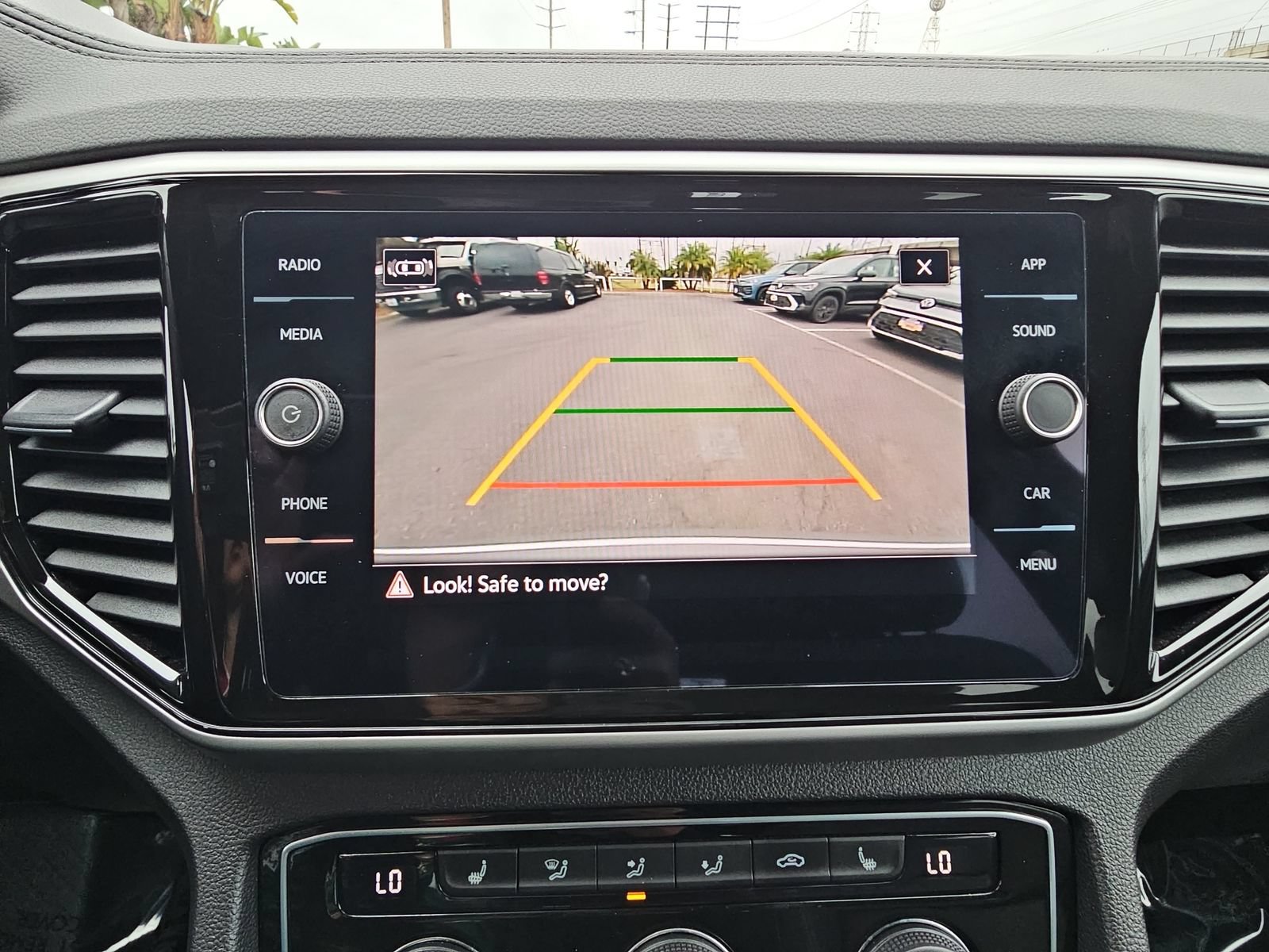 Used 2023 Volkswagen Atlas Cross Sport SE w/ Panoramic Sunroof Package FWD image 22