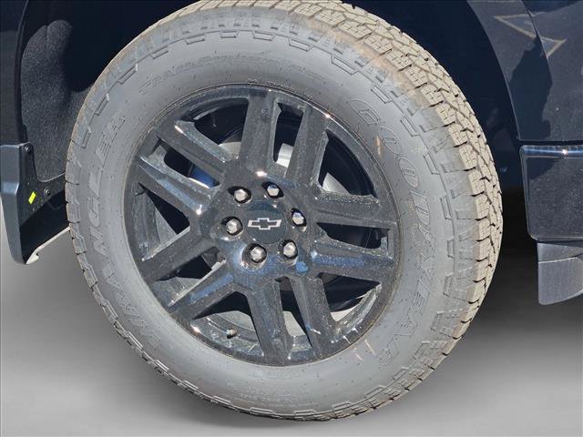 New 2026 Chevrolet Silverado 1500 Custom RWD image 10