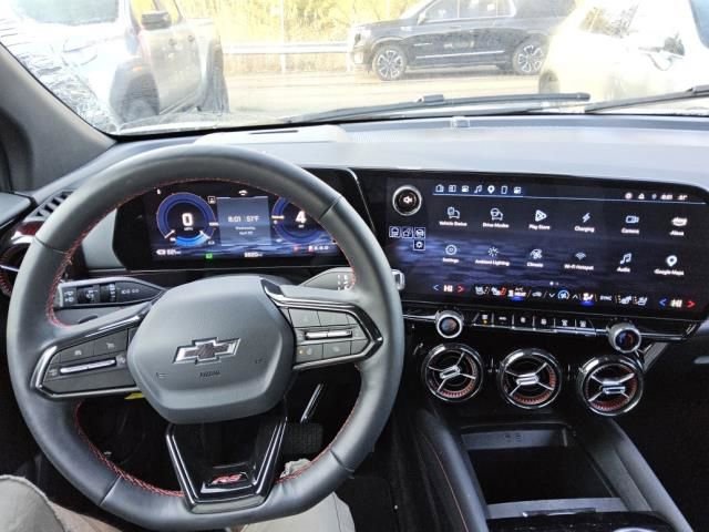Used 2025 Chevrolet Blazer EV RS AWD/4WD image 4