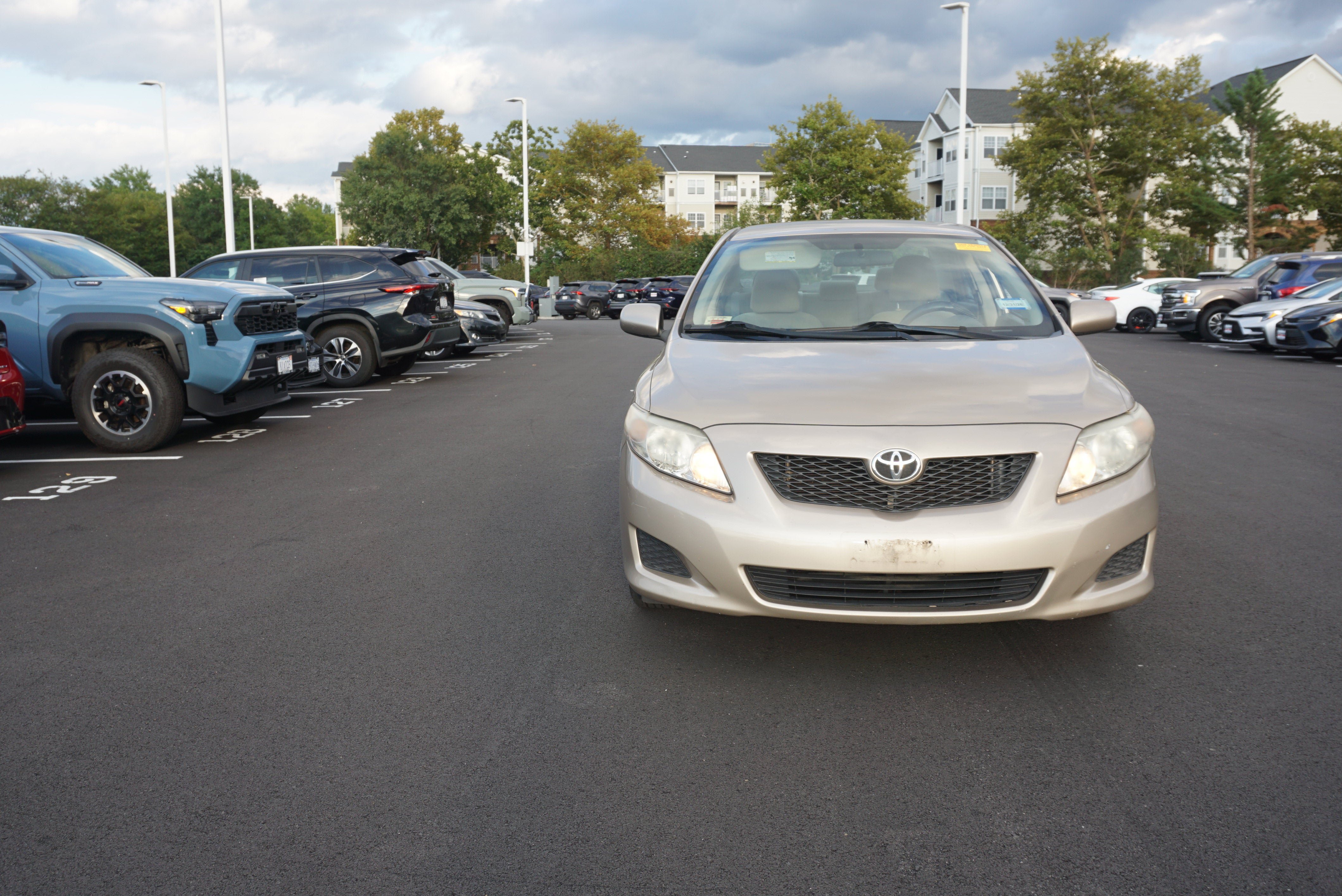 Used 2010 Toyota Corolla FWD image 2