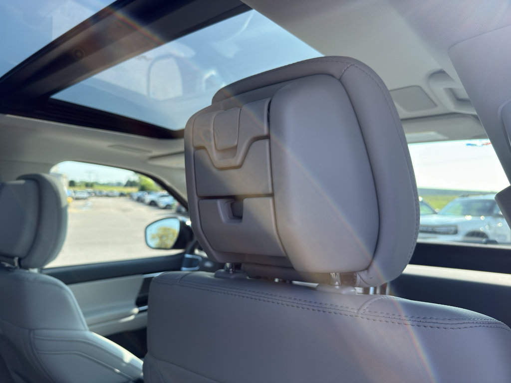 New 2027 Ford Expedition Max Platinum AWD/4WD image 24