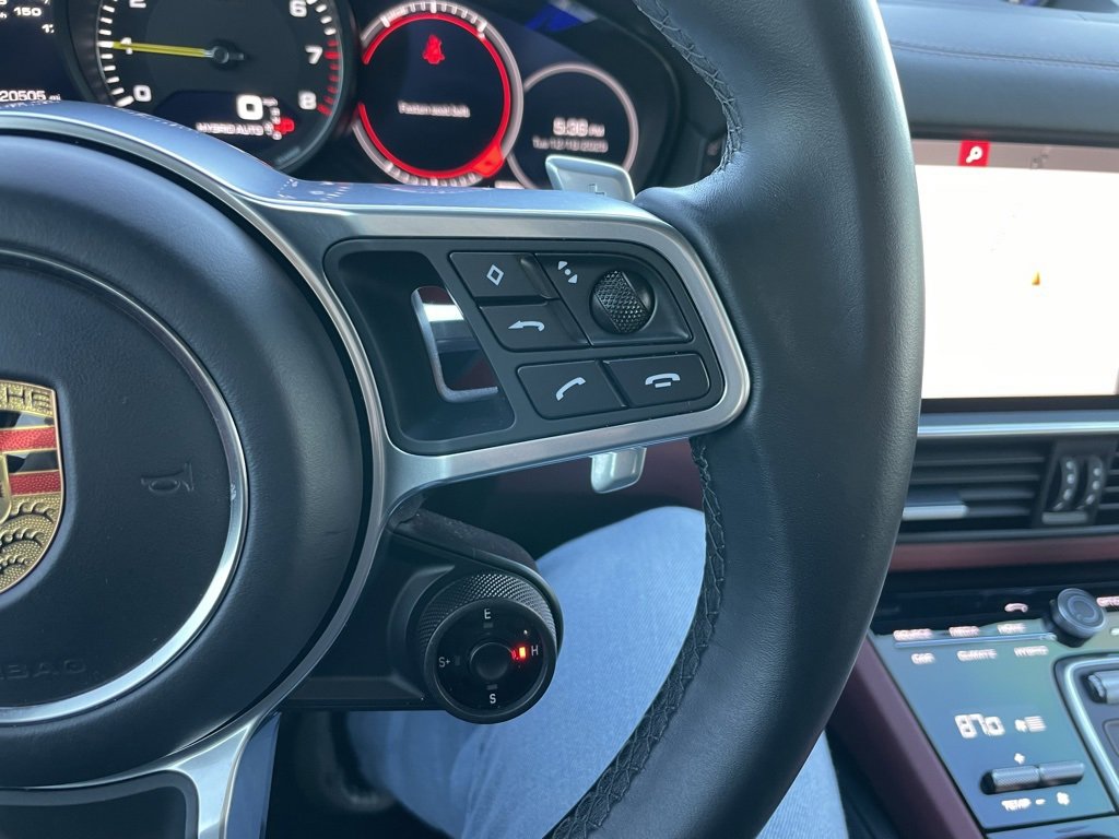 Used 2021 Porsche Cayenne Base image 28