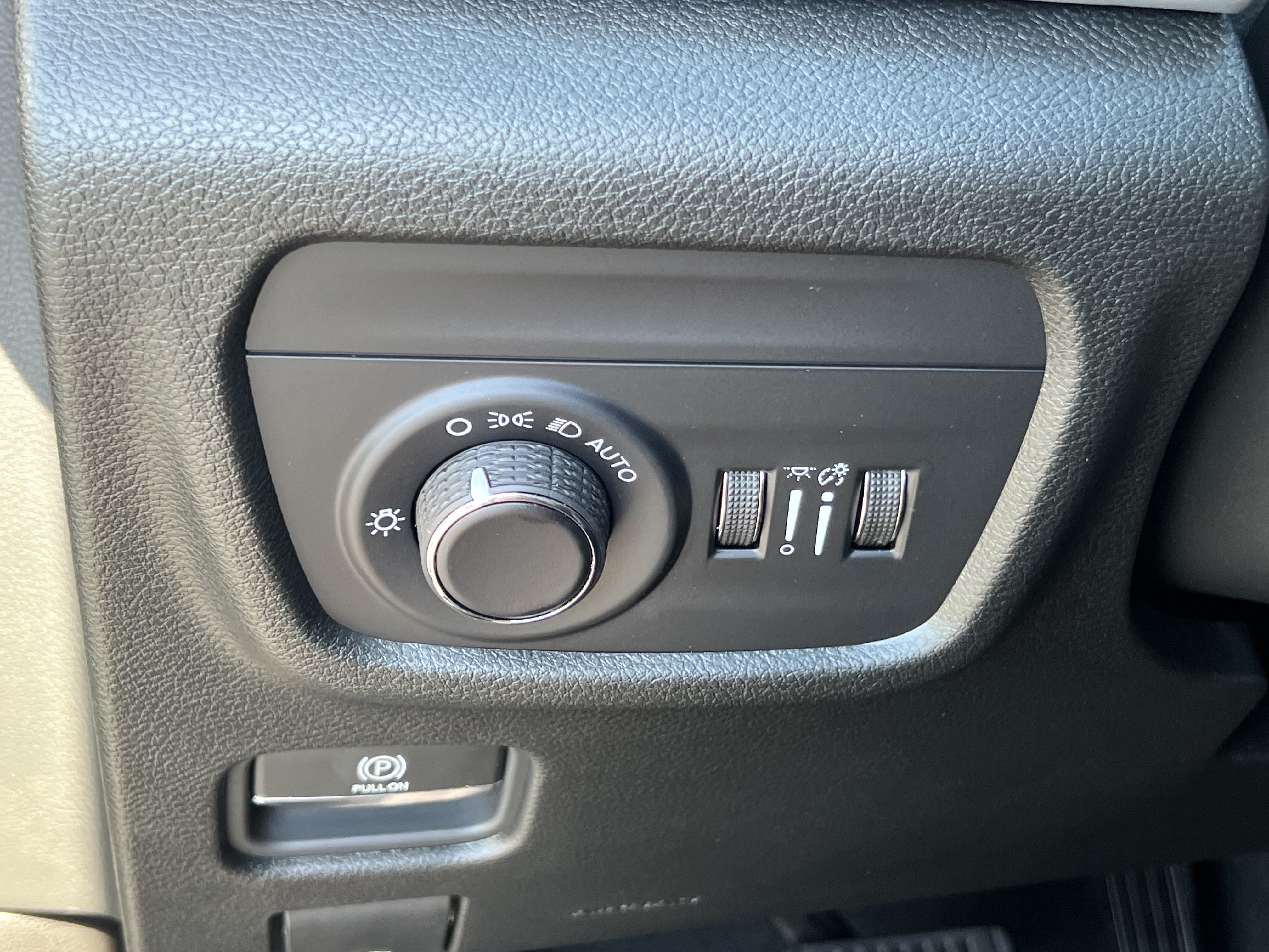 New 2026 Jeep Grand Cherokee Laredo X RWD image 28
