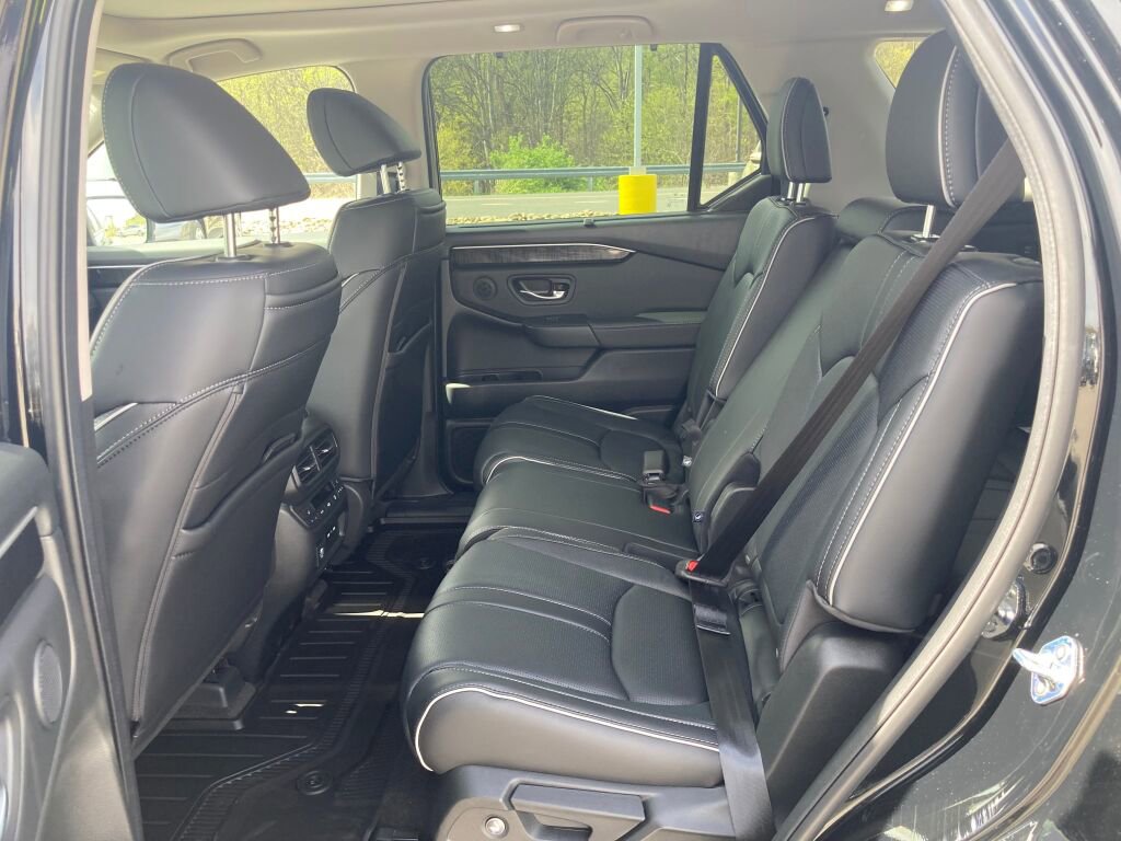 New 2025 Honda Pilot Elite image 9