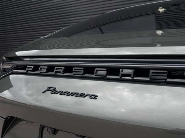 Certified 2023 Porsche Panamera Platinum Edition image 29
