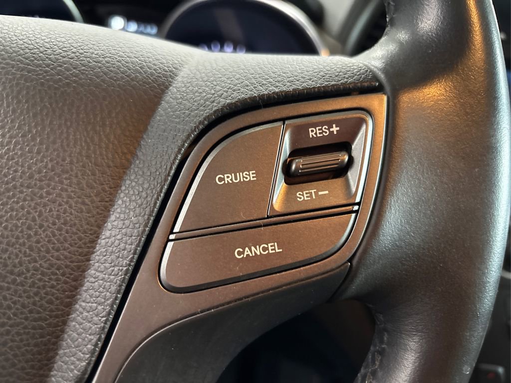 Used 2017 Hyundai Santa Fe Sport image 31