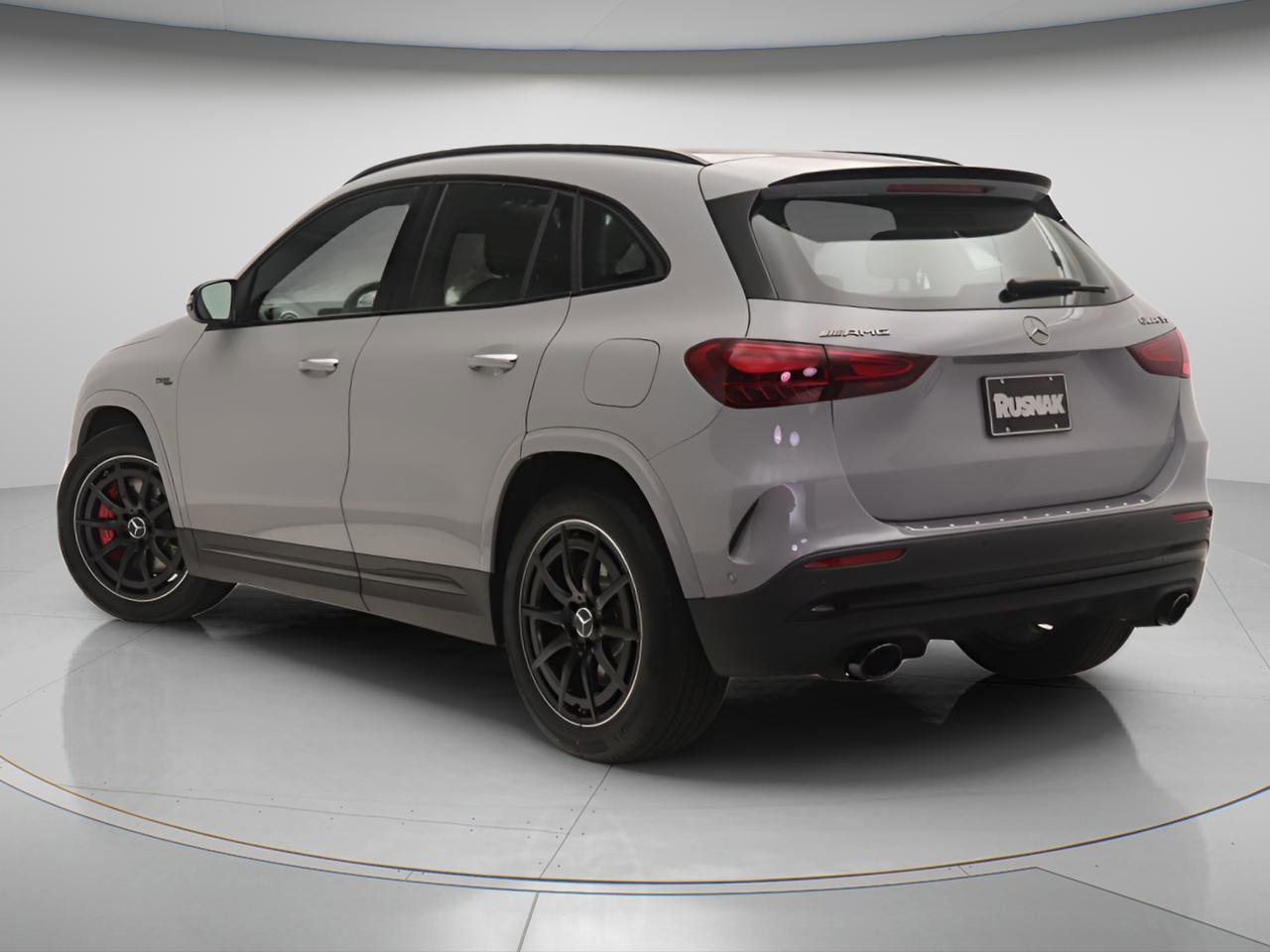 New 2026 Mercedes-Benz GLA 35 AMG 4MATIC image 2