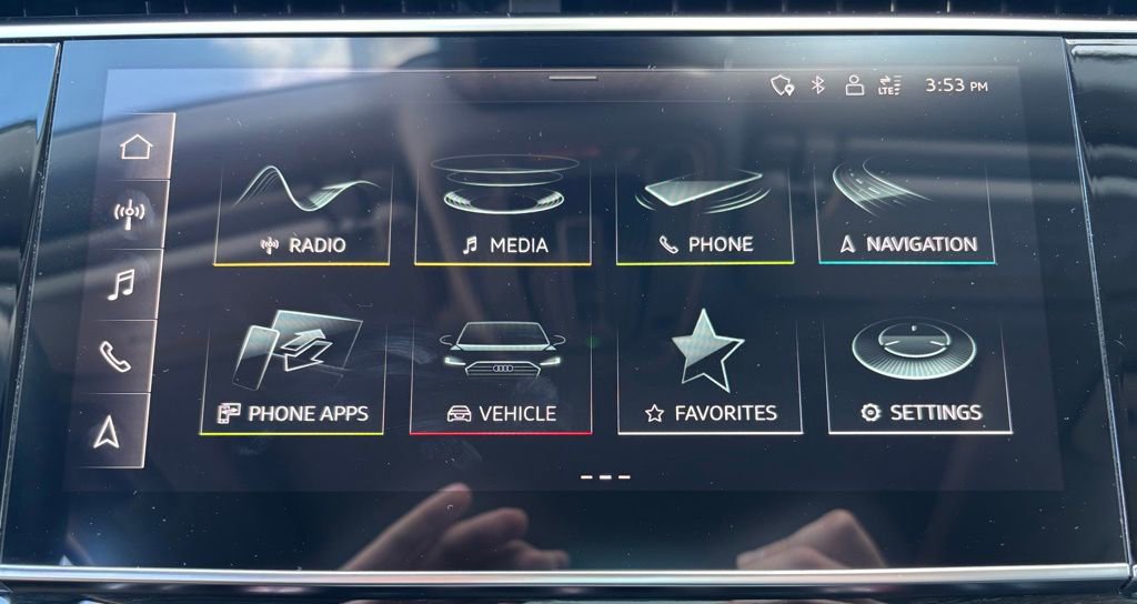 Used 2023 Audi Q7 2.0T Premium Plus AWD/4WD image 9