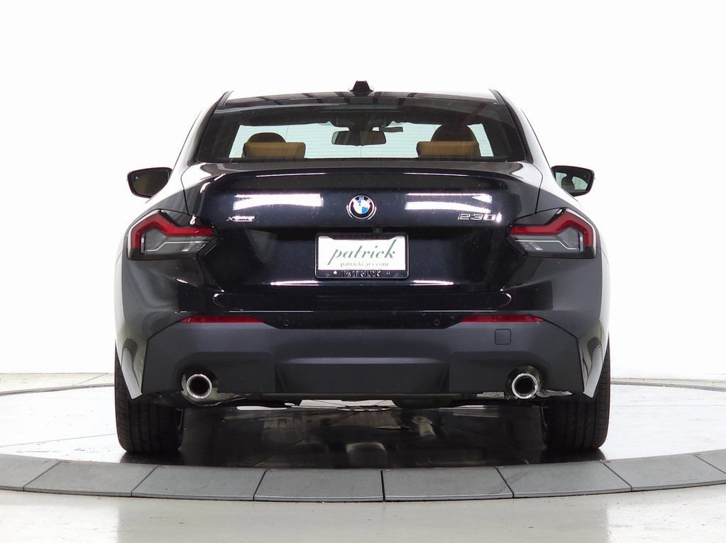 Certified 2025 BMW 230i xDrive Coupe w/ Convenience Package AWD/4WD image 6