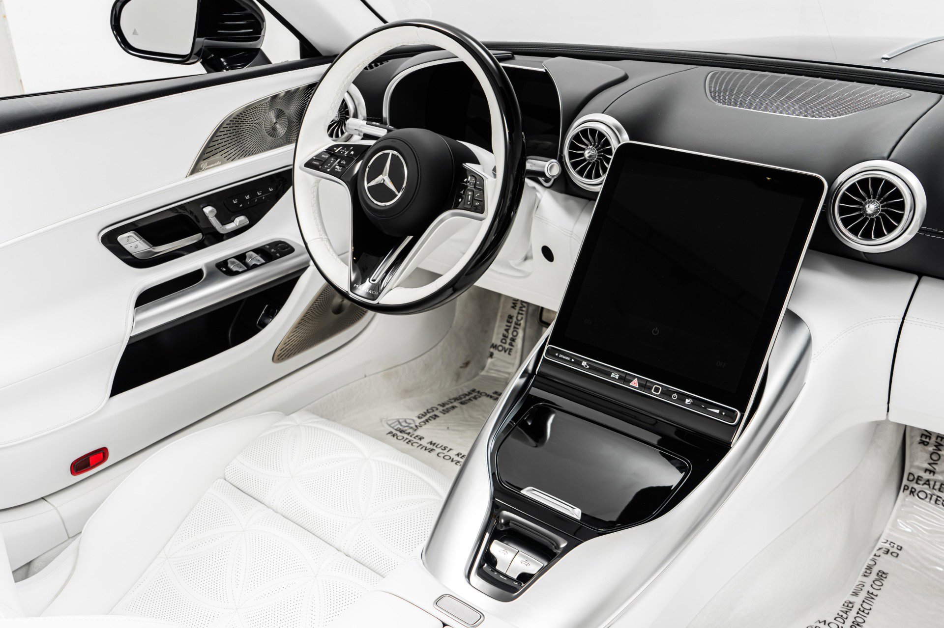 Used 2026 Mercedes-Benz Maybach SL 680 image 29