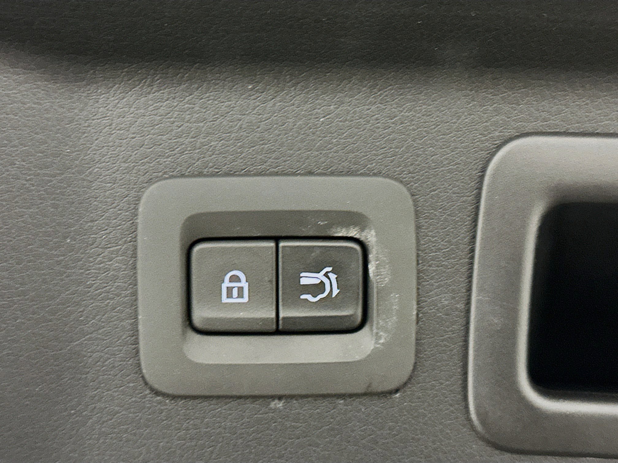 Used 2025 MAZDA CX-90 3.3 Turbo w/ Preferred Package image 33