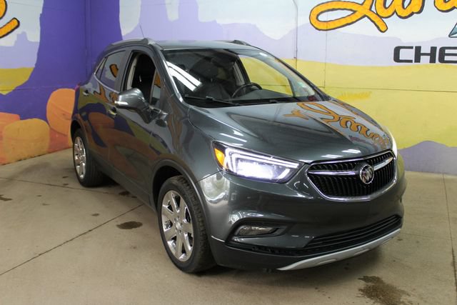 Used 2018 Buick Encore Essence w/ Experience Buick Package FWD image 3