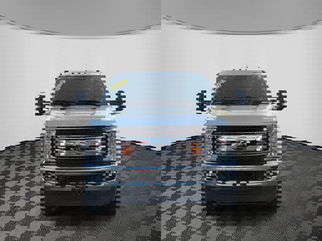 Used 2017 Ford F350 XLT w/ XLT Value Package image 2