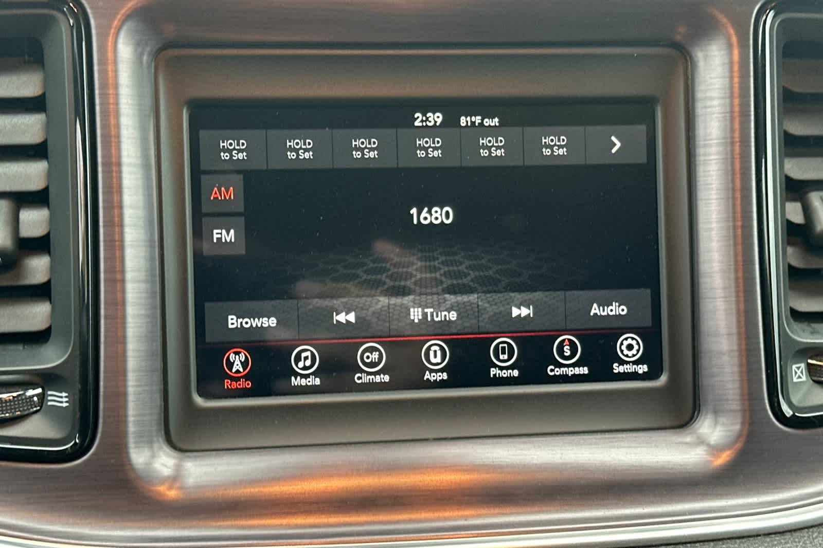 Used 2018 Dodge Challenger SXT image 17