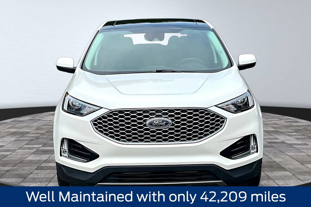 Certified 2023 Ford Edge SEL w/ Convenience Package AWD/4WD image 2