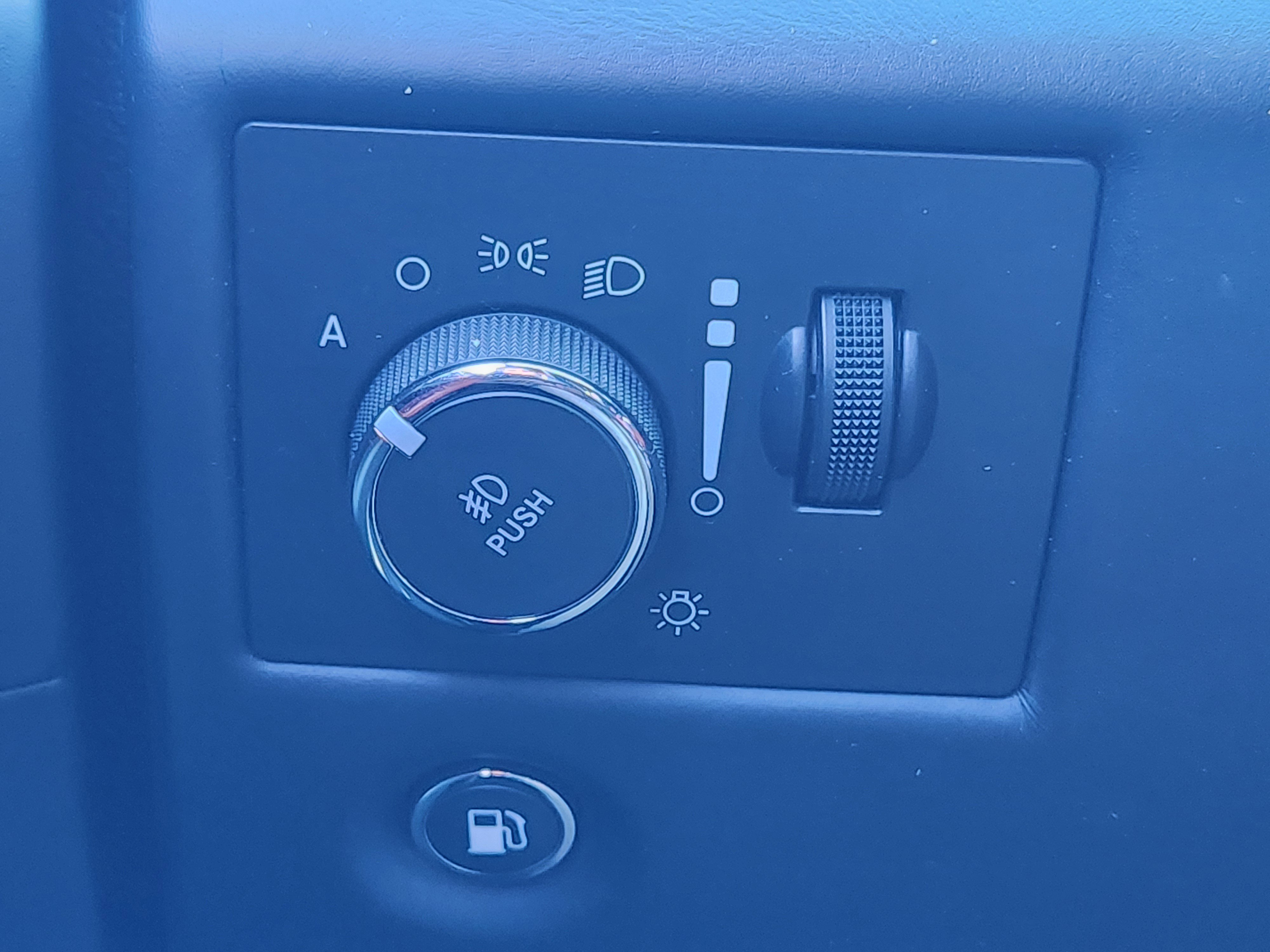 Used 2017 Jeep Grand Cherokee SRT image 22