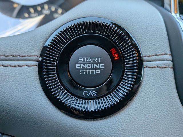 New 2026 Jeep Compass Limited image 20