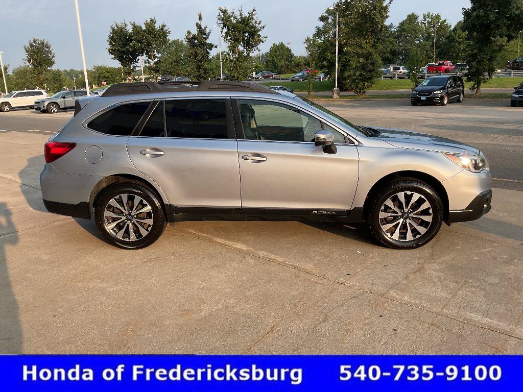 Used 2017 Subaru Outback 2.5i Limited AWD/4WD image 7