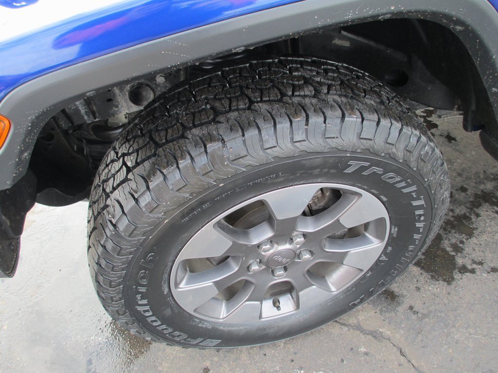 Used 2018 Jeep Wrangler Unlimited Sahara image 10